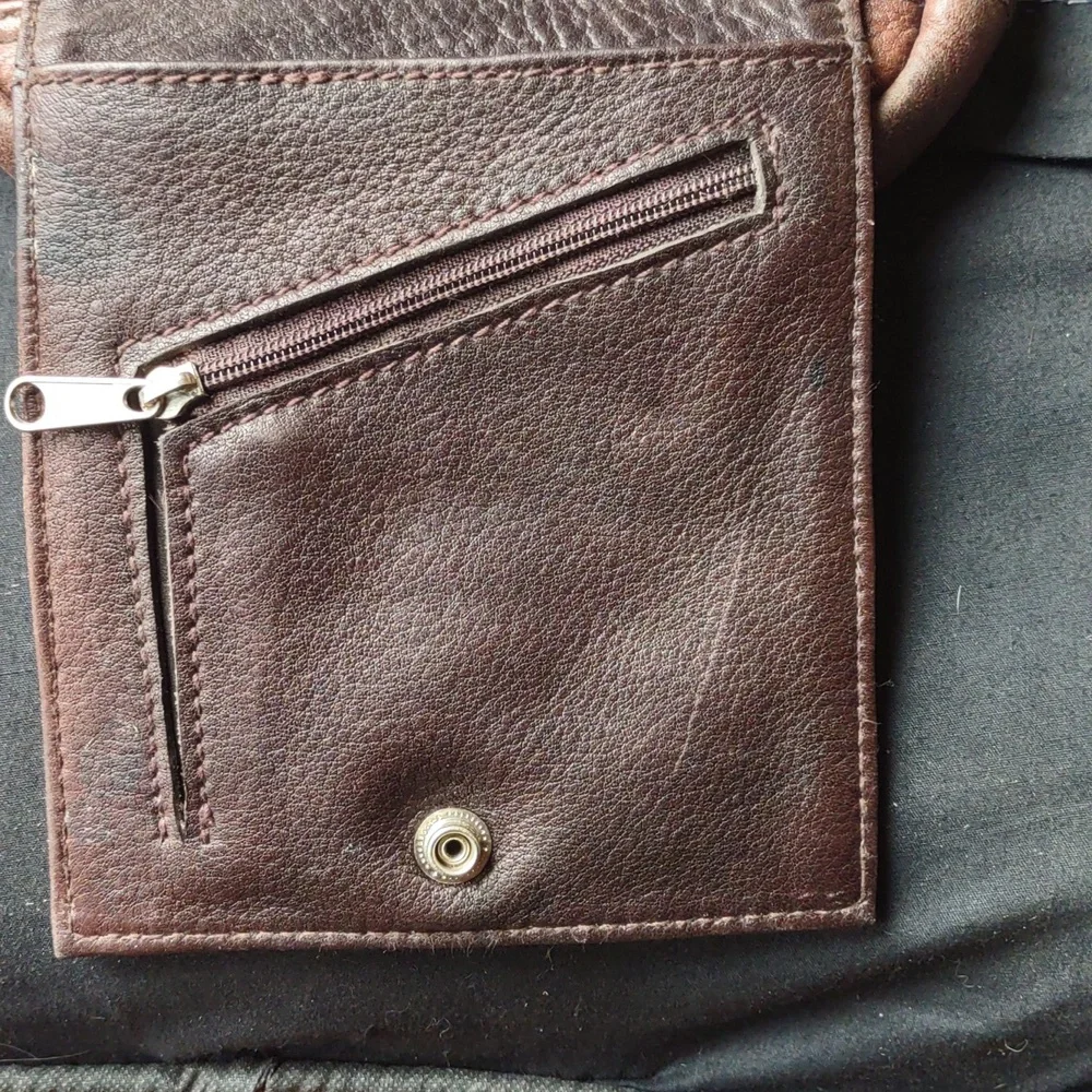 Small Crossbody Purse - Picture 6 of 9